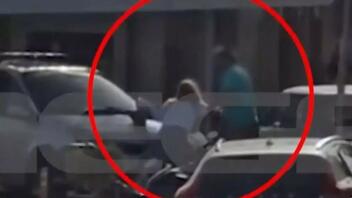 Βίντεο ντοκουμέντο: Η στιγμή που η Χριστίνα Παππά δέχθηκε επίθεση για μια θέση πάρκινγκ