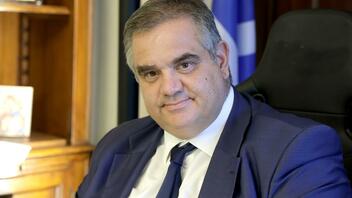 Β. Σπανάκης: «Αναβαθμίζουμε τη λειτουργία των Κέντρων Εξυπηρέτησης Πολιτών».