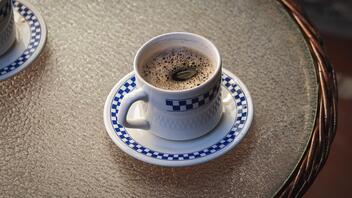 «Φαρμάκι» ο καφές λόγω ΦΠΑ - Δυσκολεύονται να απορροφήσουν την αύξηση λένε οι επιχειρηματίες 