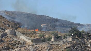 Η τριπλή μάχη της πυροσβεστικής στην Κρήτη