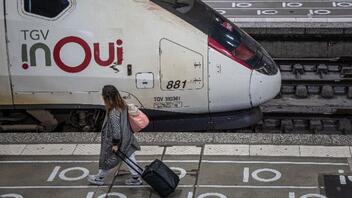 Γαλλική εταιρεία σιδηροδρόμων ανακοίνωσε «μαζική επίθεση για την παράλυση του δικτύου»