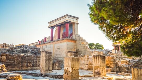 Η Κρητική Γυναικοκρατία