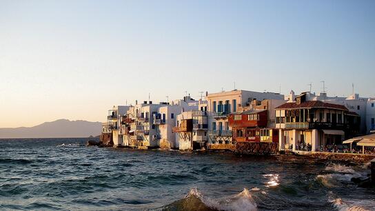 Πρωταγωνιστεί η Ελλάδα στις ελεύσεις τουριστών από Αυστραλία, Καναδά και ΗΠΑ