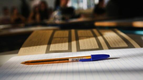 Πανελλαδικές Εξετάσεις 2024: Έναρξη εξετάσεων για τα Ειδικά Μαθήματα - Τέλος εξετάσεων στα γυμνάσια