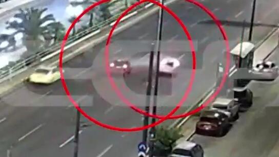 Βίντεο ντοκουμέντο από τροχαίο στη Συγγρού: Ο οδηγός που το προκάλεσε έφυγε ανενόχλητος
