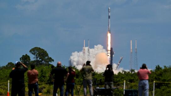 SpaceX: Σπάνια αστοχία πυραύλου καταδίκασε δορυφόρους του Starlink
