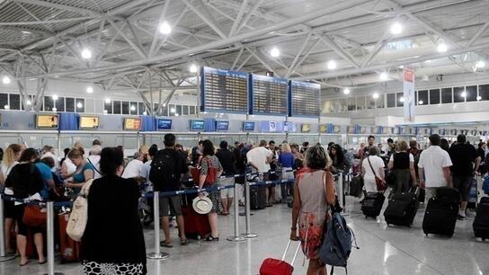 ΥΠΑ: Αυξήθηκε 11,4% η επιβατική κίνηση στα αεροδρόμια της χώρας το α' εξάμηνο