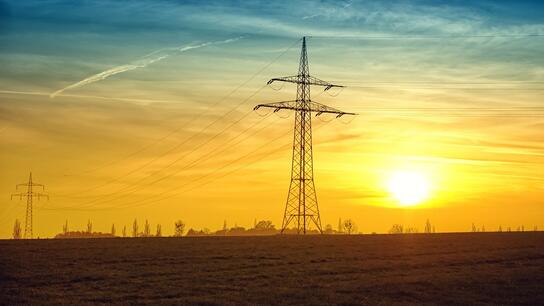 Δίκτυα ηλεκτρικής ενέργειας: Στα όρια των αντοχών τους λόγω ακραίων καιρικών συνθηκών