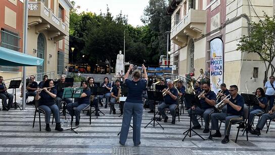 Στο κιόσκι του Καράβολα η Φιλαρμονική Ορχήστρα του Δήμου Ηρακλείου