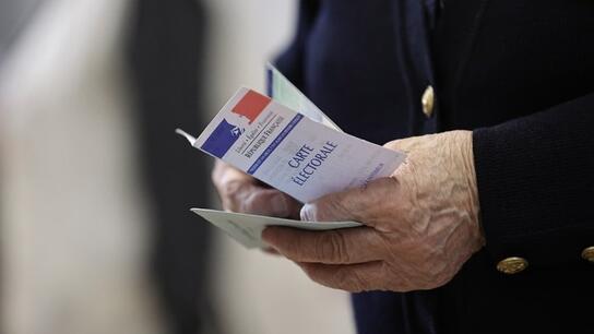 Βουλευτικές εκλογές στη Γαλλία: Στο υψηλότερο επίπεδο από το 1981 η συμμετοχή έως το μεσημέρι