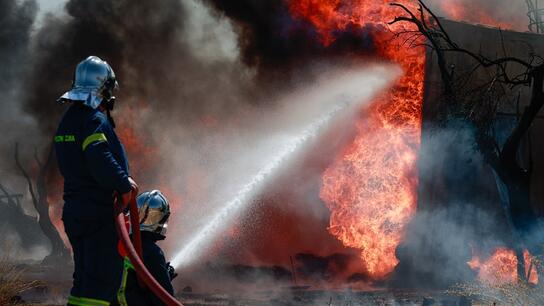 Κεφαλονιά: Φωτιά σε σπίτι μετά από έκρηξη φιάλης υγραερίου - Ένας σοβαρά τραυματίας