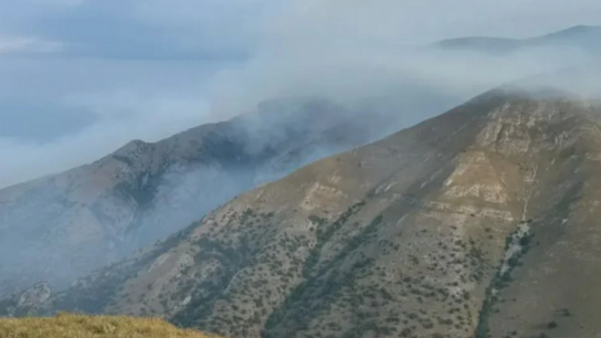 Σέρρες: Μαίνεται για 28η μέρα η φωτιά στο όρος Όρβηλος 