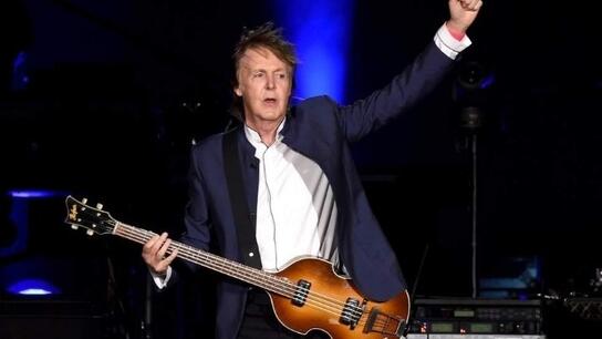 Ντοκιμαντέρ για το άλμπουμ των Paul McCartney And Wings «One Hand Clapping» 