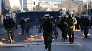 Θεσσαλονίκη: 27 συλλήψεις για τα επεισόδια στην πορεία αντιεξουσιαστών