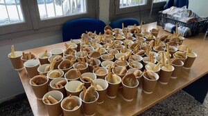 Γεύματα αγάπης στο Συσσίτιο της Σπλάντζιας και το Καταφύγιο Αστέγων