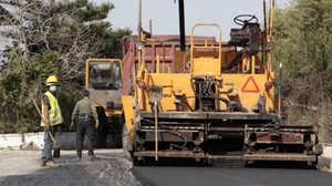 Νέες ασφαλτοστρώσεις ύψους 4,5 εκατομμυρίων ευρώ σε περιοχές του Δ. Χανίων