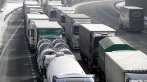 Ιταλία: Ξεκινούν απεργία οι νταλικέρηδες για την αύξηση των καυσίμων