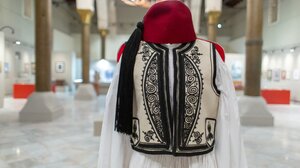 Ξενάγηση στην έκθεση '' Έυζωνες'' στη Βασιλική Αγίου Μάρκου