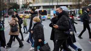 Η μετάλλαξη Όμικρον 2 αυξάνει τα κρούσματα κορωνοϊού