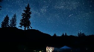 «Δορυφόροι αντί για αστέρια;»: Η δορυφορική ρύπανση απειλεί να αλλάξει τον νυχτερινό ουρανό