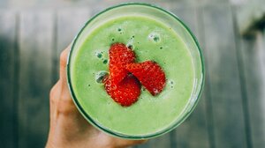 Αποτοξίνωση πριν από το Πάσχα με ένα σούπερ detox smoothie