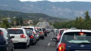 Λαμία: Γεμίζουν τα χωριά της Κεντρικής Ελλάδας από τους εκδρομείς του Πάσχα