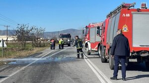 Ένας νεκρός μετά από σύγκρουση αυτοκινήτου με νταλίκα