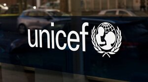 Η UNICEF κατηγορεί τις πλούσιες χώρες πως θέτουν σε κίνδυνο τα παιδιά όλου του κόσμου