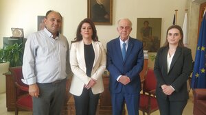 Σε Περιφέρεια και δήμο η Πρέσβης της Δημοκρατίας της Αλβανίας στην Ελλάδα