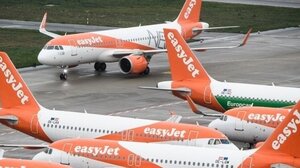  Η easyJet προχωρά σε περικοπή περισσότερων πτήσεων