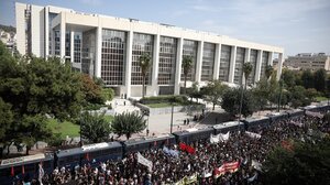 Κινητοποίηση την Τετάρτη 15 Ιουνίου στο Εφετείο για τη δίκη της Χρυσής Αυγής