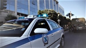 Εξαπάτησαν 34 επιχειρήσεις προκαλώντας ζημιά άνω των 2,6 εκατ. ευρώ