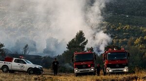 Πεντέλη: Δυο πυρκαγιές ξεκίνησαν σχεδόν ταυτόχρονα λέει ο εκπρόσωπος της Πυροσβεστικής