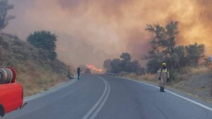 Στις πυρόπληκτες περιοχές του Ρεθύμνου κλιμάκιο του ΠΑΣΟΚ/ΚΙΝΑΛ