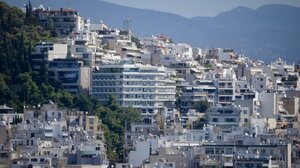 Σπείρα «πουλούσε» ακίνητα με ψεύτικους τίτλους ιδιοκτησίας – Χειροπέδες στην «πωλήτρια»