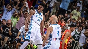 Ελλάδα-Ισπανία: Τα highlights και το σόου του Αντετοκούνμπο!