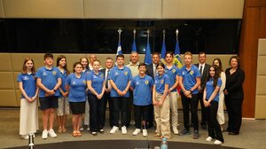 Επίσκεψη στο ΓΕΕΘΑ από την Παγκρήτια Ένωση Μελβούρνης	