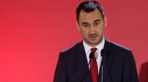 Χαρίτσης: "Η κυβέρνηση επιμένει σε μέτρα-παρωδία"