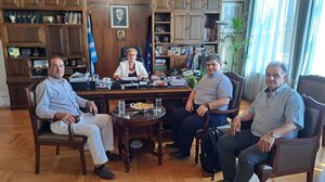 Συνάντηση Μ. Λιονή με τους Προϊσταμένους Α/θμιας & Β/θμιας Εκπαίδευσης Ρεθύμνου 