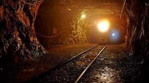 Συναγερμός για εγκλωβισμένο άτομο στα Μεταλλεία Βωξίτη