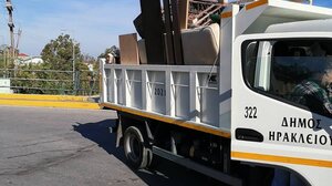 Ηράκλειο: Συνεχίζεται η απομάκρυνση ογκωδών αντικειμένων με τηλεφωνικά ραντεβού 