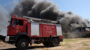 Πύργος: Καλύτερη εικόνα παρουσιάζει η φωτιά στην περιοχή Σπιάντζα