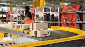 Amazon: Προχωρά σε 18.000 απολύσεις σε ΗΠΑ και Ευρώπη