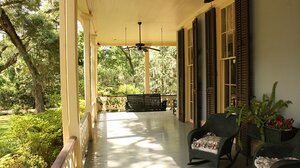 Τον βρήκαν νεκρό στην αυλή του σπιτιού του