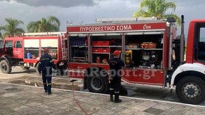 Καμένα Βούρλα: Κινδύνευσε από πυρκαγιά ο προϊστάμενος του Ι.Ν. Αγίου Παντελεήμονα