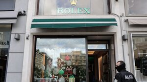 Ένοπλη ληστεία στη Rolex: Η λεπτομέρεια που θα κάνει δύσκολη τη ζωή των ληστών