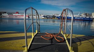 Ξεμπλοκάρουν τα έργα για το λιμάνι του Πειραιά