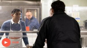 Ρίσι Σούνακ: Ρώτησε άστεγο εάν εργάζεται σε επιχειρήσεις!