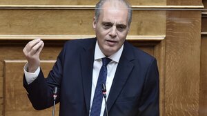 Βελόπουλος: Οι τρεις θα συγκυβερνήσουν επικαλούμενοι «εθνική ανάγκη»