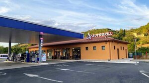 Ιταλία: Ξεκινούν 48ωρη απεργία στα πρατήρια βενζίνης λόγω των αυξήσεων στα καύσιμα